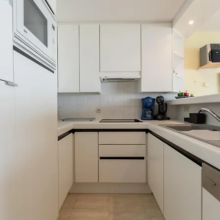 Mitsou With Seaview And Parking By Interhome Appartement *